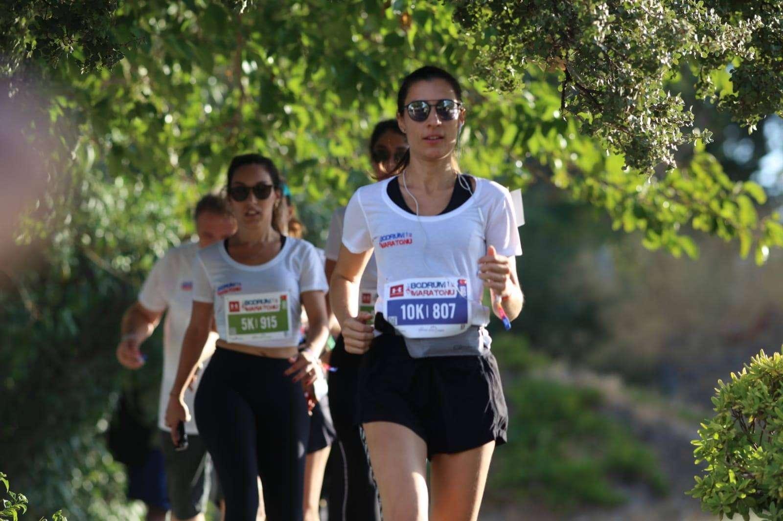 BODRUM YARI MARATONU DÜZENLENDİ