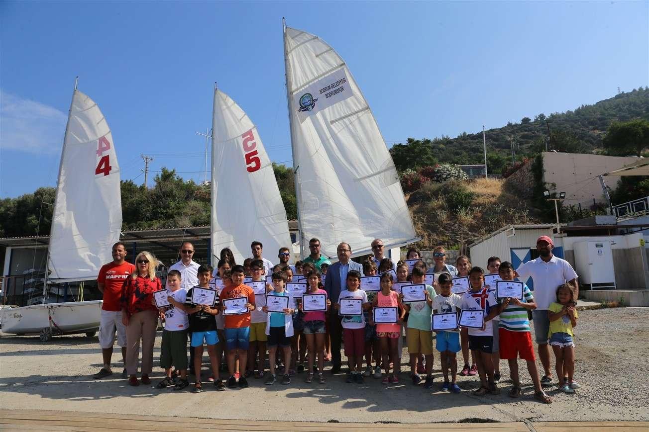 BODRUM'DA YAŞIYORUM YELKENLE TANIŞIYORUM PROJESİ HAYATA GEÇİRİLDİ