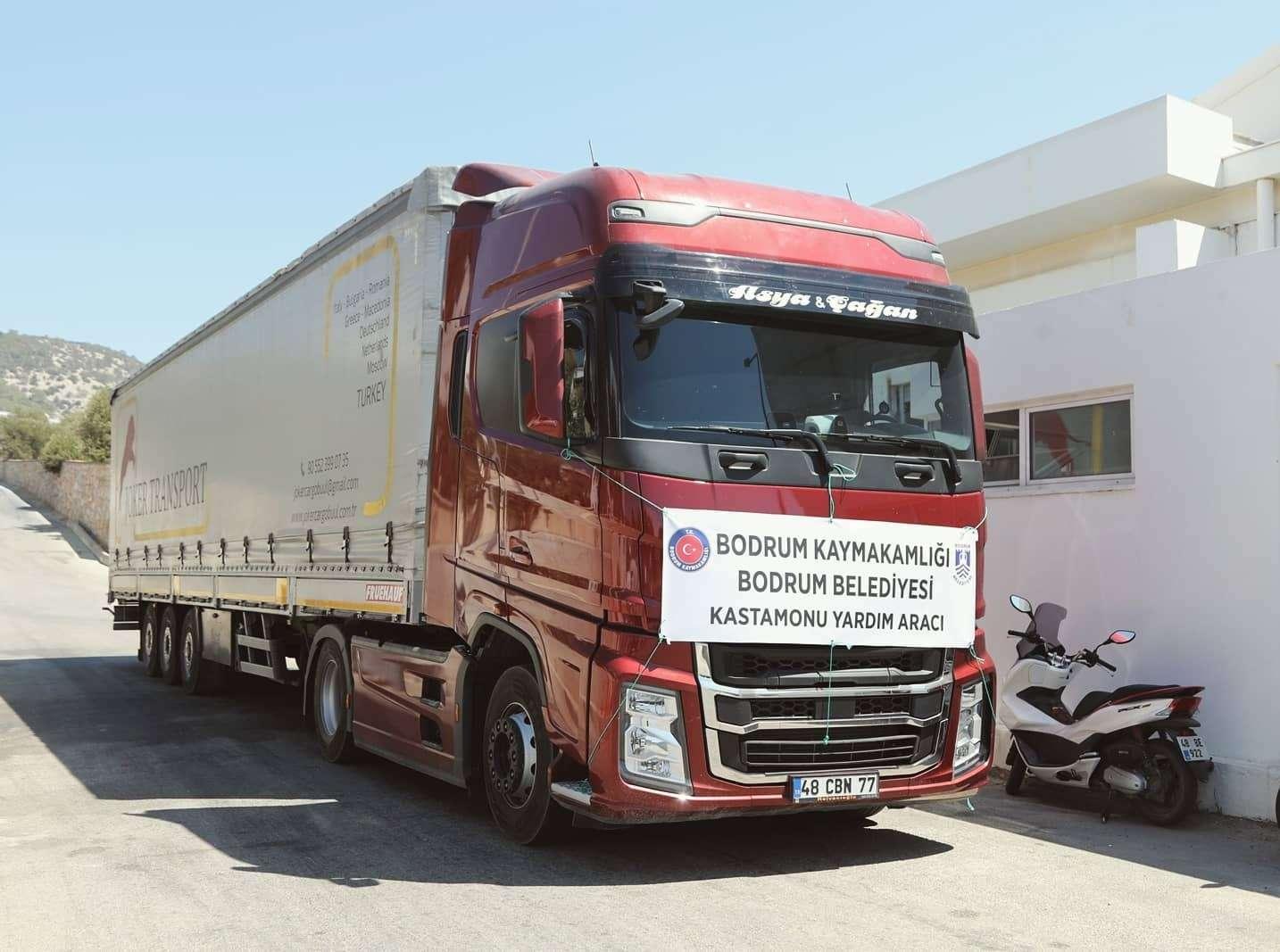 SELDEN ZARAR GÖREN KASTAMONU BOZKURT İLÇESİNE YARDIM TIRIMIZ YOLA ÇIKTI