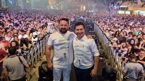 BODRUMSPOR'UN ŞAMPİYONLUK KUTLAMALARI İÇİN MURAT DALKILIÇ KONSERİ DÜZENLEDİK