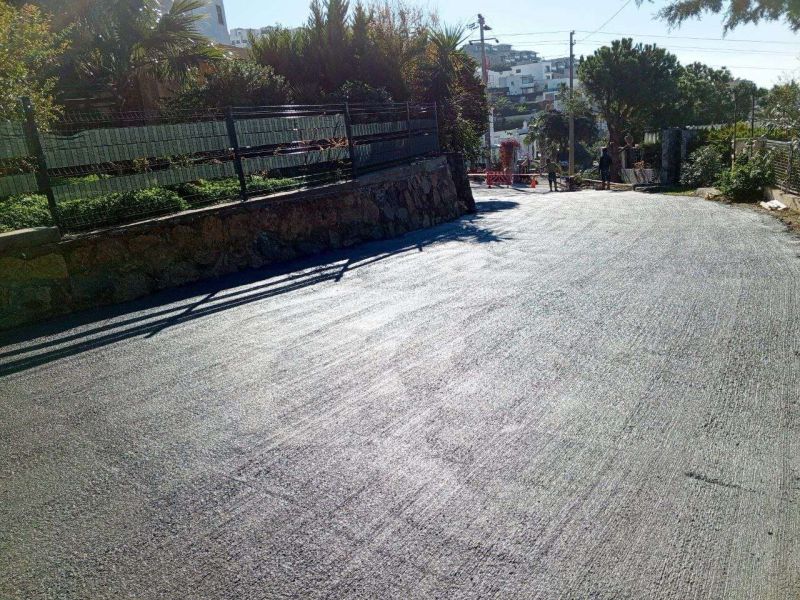 KOYUNBABA MAHALLESİ HANIMELİ SOKAK'TA BETON YOL ÇALIŞMALARIMIZ TAMAMLANDI