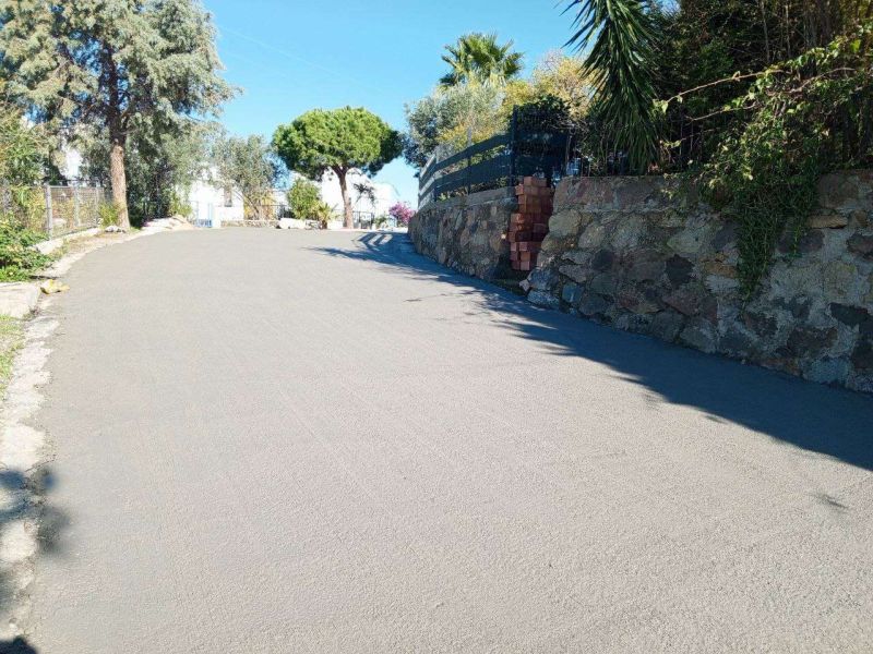 KOYUNBABA MAHALLESİ HANIMELİ SOKAK'TA BETON YOL ÇALIŞMALARIMIZ TAMAMLANDI