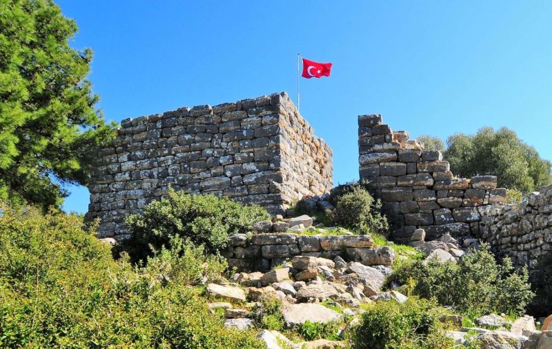 KÜLTÜR GEZİLERİ VE KÜLTÜR SÖYLEŞİLERİ DÜZENLİYORUZ