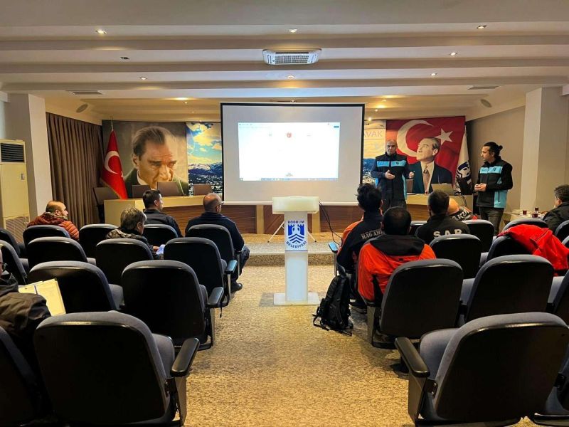 AFETLERE HAZIRLIK İÇİN İŞ BİRLİĞİ TOPLANTISI GERÇEKLEŞTİRİLDİ