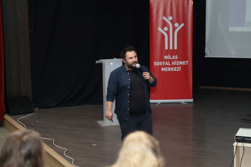 PERSONELLERE KAN BAĞIŞI VE KÖK HÜCRE İLE BAĞIMLILIK EĞİTİMİ VERİLDİ