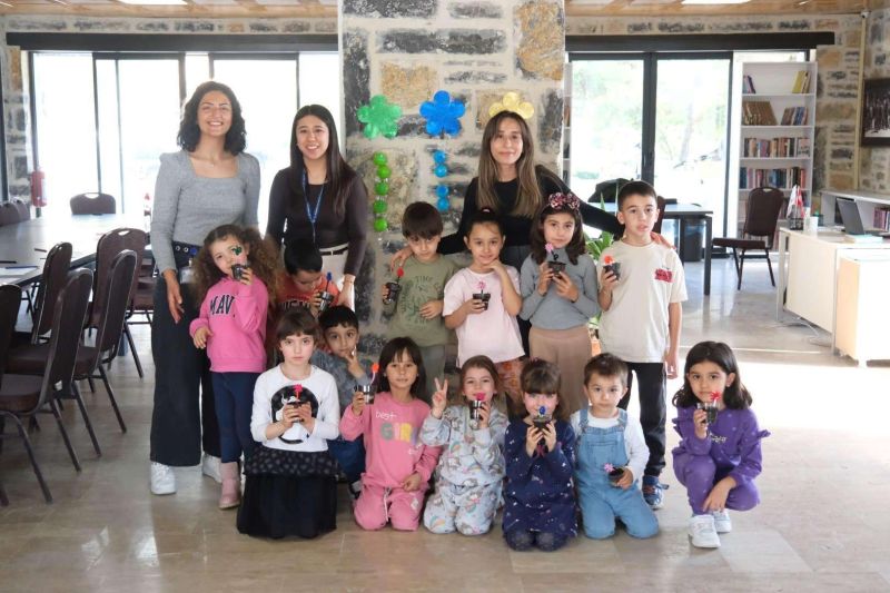 ÇOCUK ATÖLYELERİNDE EĞLENCELİ ETKİNLİKLER DÜZENLEDİK