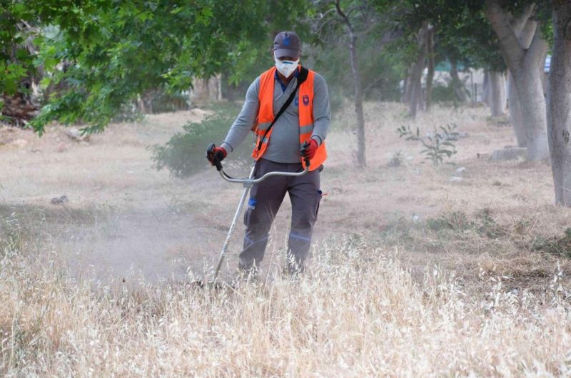 56 MAHALLEDE KOORDİNELİ TEMİZLİK VE BAKIM ÇALIŞMASI GERÇEKLEŞTİRİLDİ