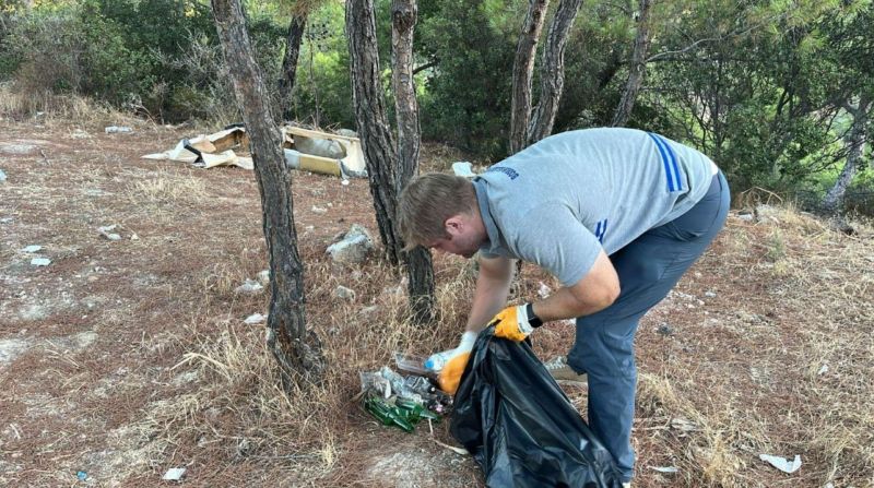 ORMANLIK BÖLGELERDE TEMİZLİK ÇALIŞMALARI YAPILDI