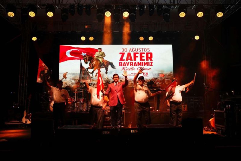 30 AĞUSTOS ZAFER BAYRAMINI TÖREN VE ETKİNLİKLERLE KUTLADIK