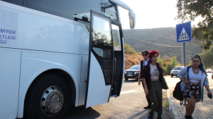 ÜNİVERSİTE ÖĞRENCİLERİNE  ULAŞIM DESTEĞİ VERDİK