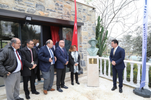 BODRUMLU PROFESÖR AVRAM GALANTİ`NİN KİTABI TANITILDI