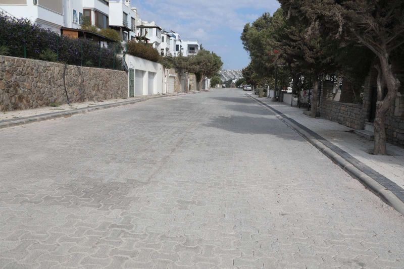 AKYARLAR MAHALLESİ 4279 SOKAK'TA ASFALT SERİM ÇALIŞMALARIMIZ TAMAMLADI