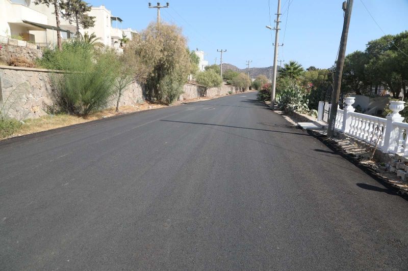AKYARLAR MAHALLESİ SIĞIRALACAK CADDESİ ASFALT SERİM ÇALIŞMALARIMIZ TAMAMLANDI