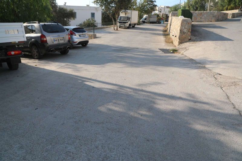 İSLAMHANELERİ MAHALLESİ 5262, 5266, 5268 SOKAKLARDA BETON YOL ÇALIŞMALARINI TAMAMLADI