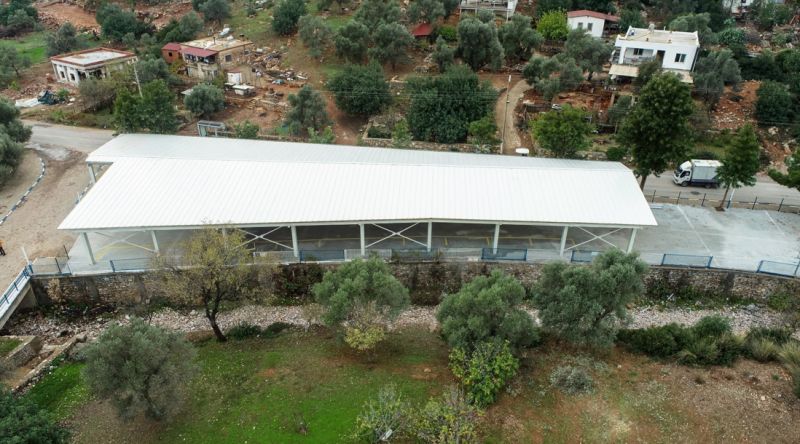 ÇİFTLİK PAZAR YERİ AÇILDI