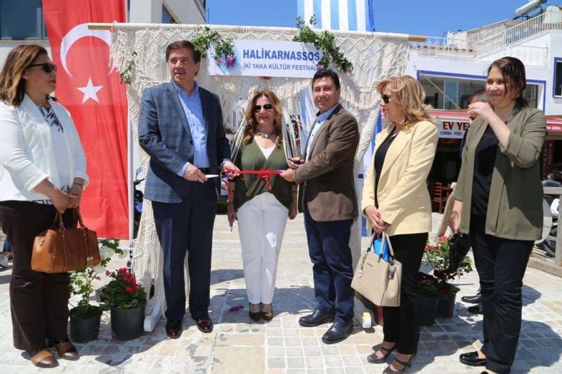 HALİKARNASSOS İKİ YAKA KÜLTÜR SAAT FESTİVALİ GERÇEKLEŞTİ