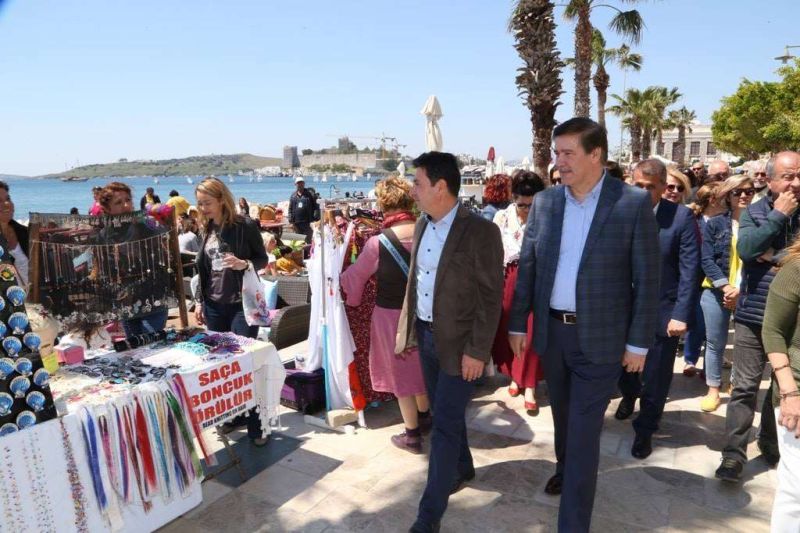 HALİKARNASSOS İKİ YAKA KÜLTÜR SAAT FESTİVALİ GERÇEKLEŞTİ