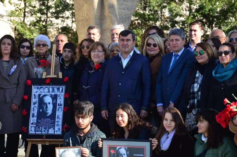 GAZETECİ YAZAR UĞUR MUMCU'YU 27.YIL ÖLÜM DÖNÜMÜNDE ANDIK
