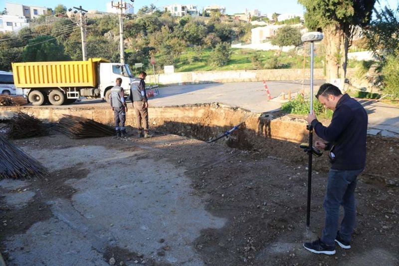 YAĞMUR SUYU DRENAJ ÇALIŞMALARINA BAŞLANDI