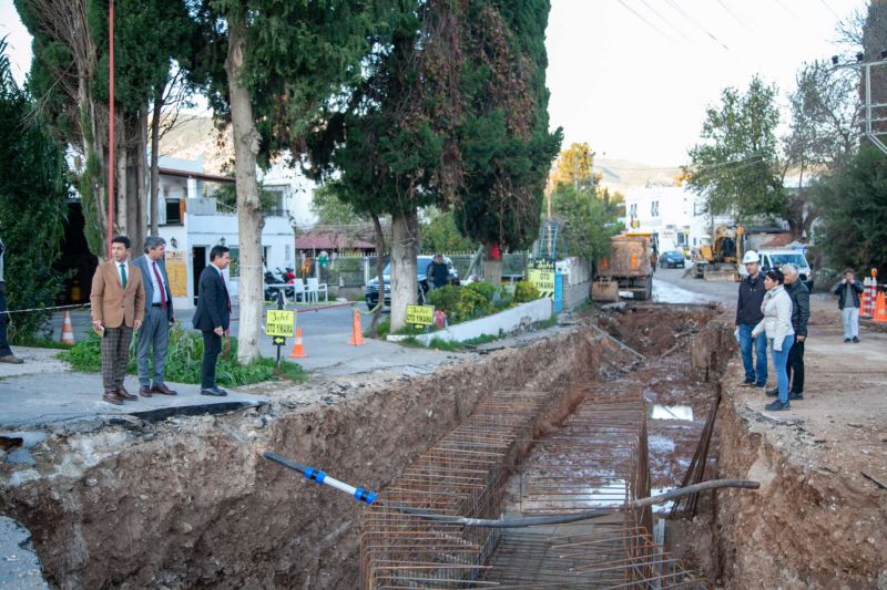 YAĞMUR SUYU DRENAJ ÇALIŞMALARINA BAŞLANDI