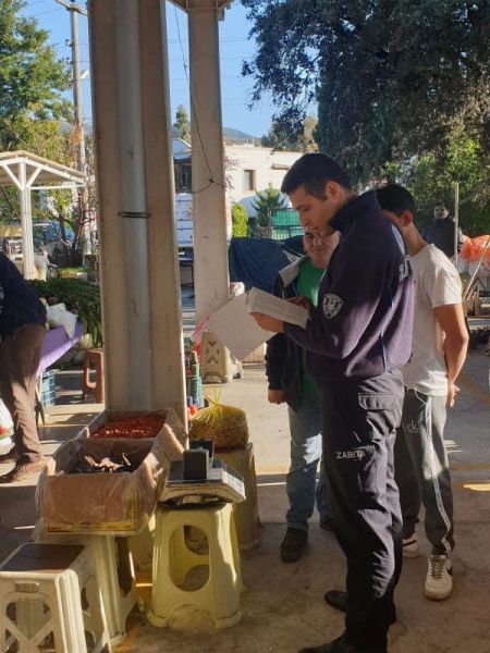 PAZAR YERLERİNDE ÖLÇÜ VE TARTI ALETLERİ DENETİMİ GERÇEKLEŞTİRDİK