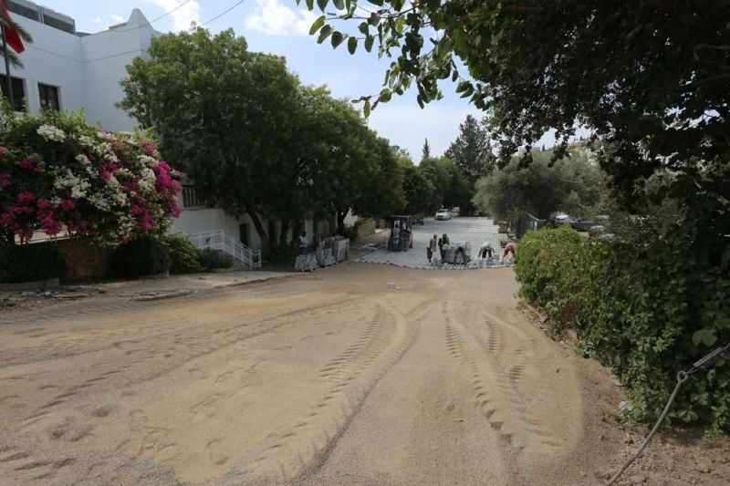 YARIMADA'NIN BİR ÇOK YERİNDE YOL ÇALIŞMALARI YAPILDI