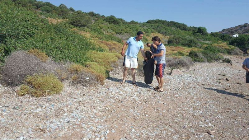 ADA BOĞAZI'NDA KIYI TEMİZLİĞİ YAPILDI