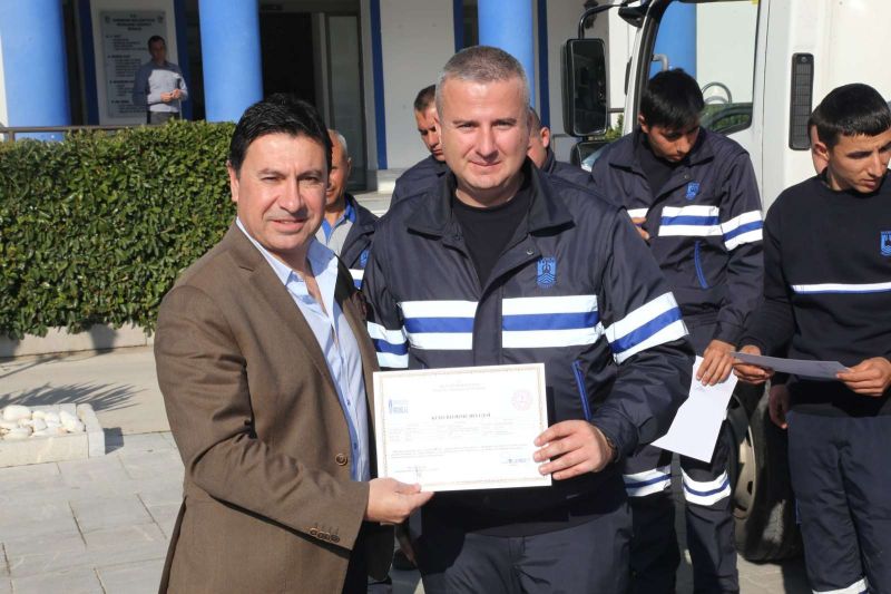 ATIK KONTEYNERLERİNE ÇİP TAKILDI