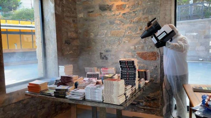 PANDEMİDE “EVİNDE KAL KİTABINI AL