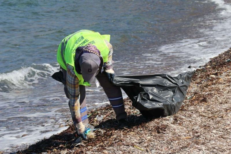 TURGUTREİS ÇATALADA'DA TEMİZLİK ÇALIŞMASI YAPILDI