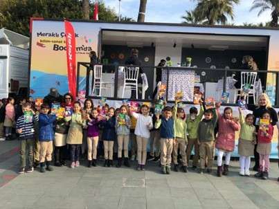 CURIOUS CHILDREN SCIENCE BUS PROJECT