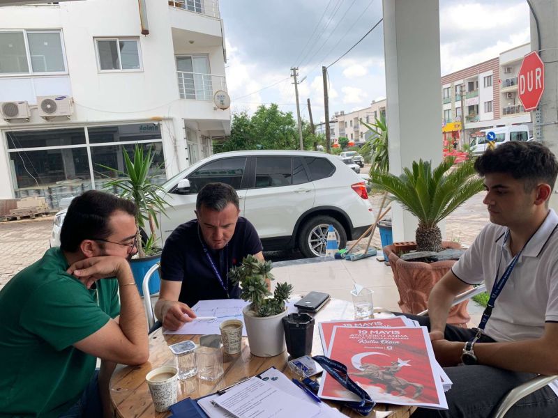 SURVEY CONDUCTED IN MUMCULAR & KARAOVA NEIGHBORHOODS
