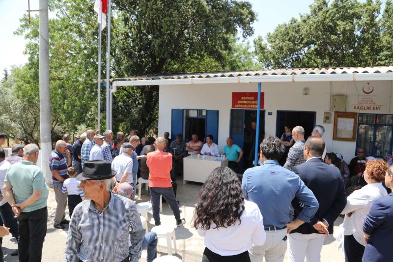 COMMUNITY MEETINGS HELD IN 9 DIFFERENT NEIGHBORHOODS