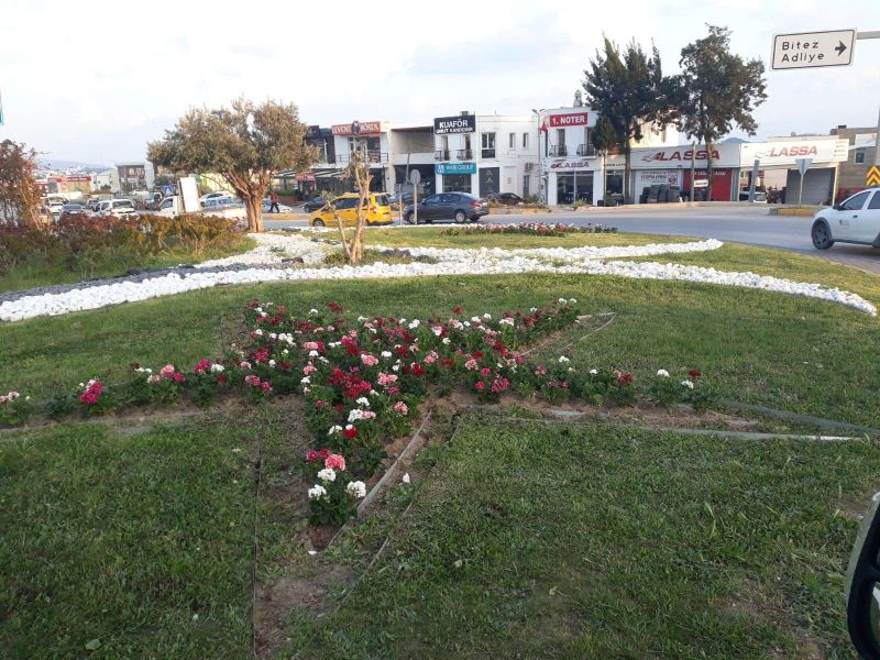İLÇEMİZ GENELİNDE DİKİM VE İLAÇLAMA ÇALIŞMALARIMIZ DEVAM EDİYOR