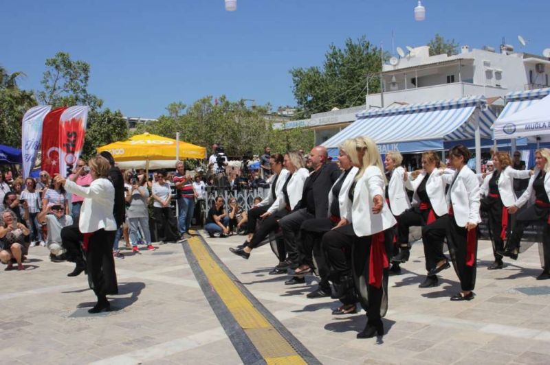 İKİ YAKA KÜLTÜR FESTİVALİ GERÇEKLEŞTİ