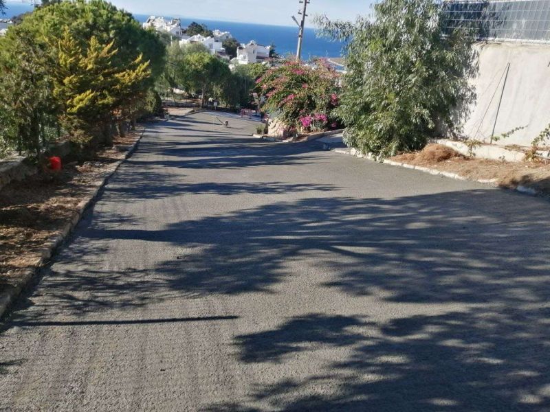 KOYUNBABA MAHALLESİ ÇİĞDEM SOKAK'TA BETON YOL ÇALIŞMASI TAMAMLANDI