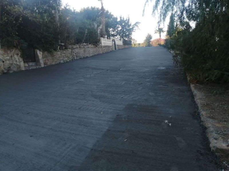 KOYUNBABA MAHALLESİ ÇİĞDEM SOKAK'TA BETON YOL ÇALIŞMASI TAMAMLANDI