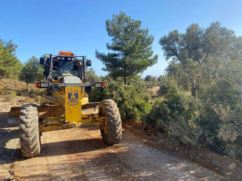 ALAZEYTİN-KÜÇÜKSARNIÇ MEVKİİ ARASI YOL DÜZENLEME ÇALIŞMALARI TAMAMLANDI