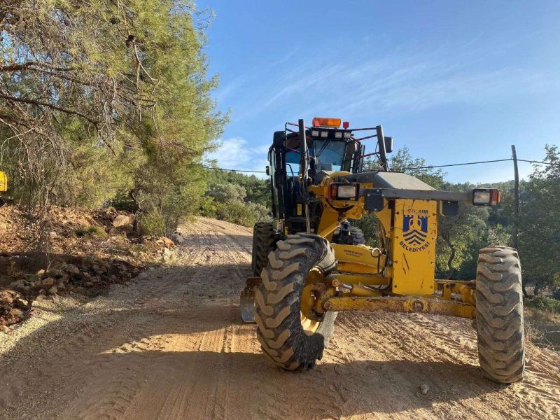 ÇİFTLİK MAHALLESİ YUMURTAŞ ÇUKURGÖL STABİLİZE YOL ÇALIŞMALARI TAMAMLANDI