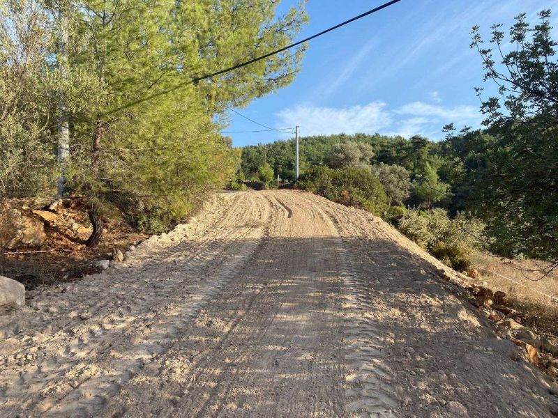 ÇİFTLİK MAHALLESİ YUMURTAŞ ÇUKURGÖL STABİLİZE YOL ÇALIŞMALARI TAMAMLANDI