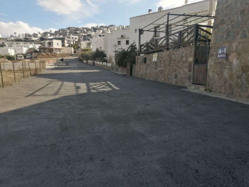 KOYUNBABA MAHALLESİ 5363 SOKAK'TA BETOL YOL ÇALIŞMALARI TAMAMLANDI